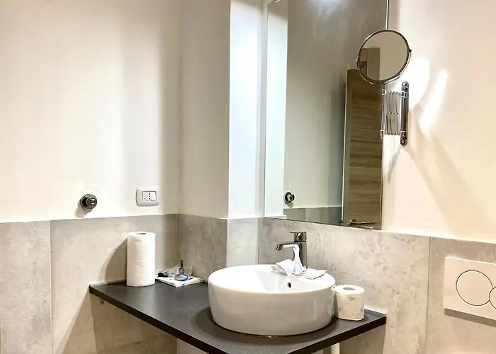 Crespi In Fiera Apartment *